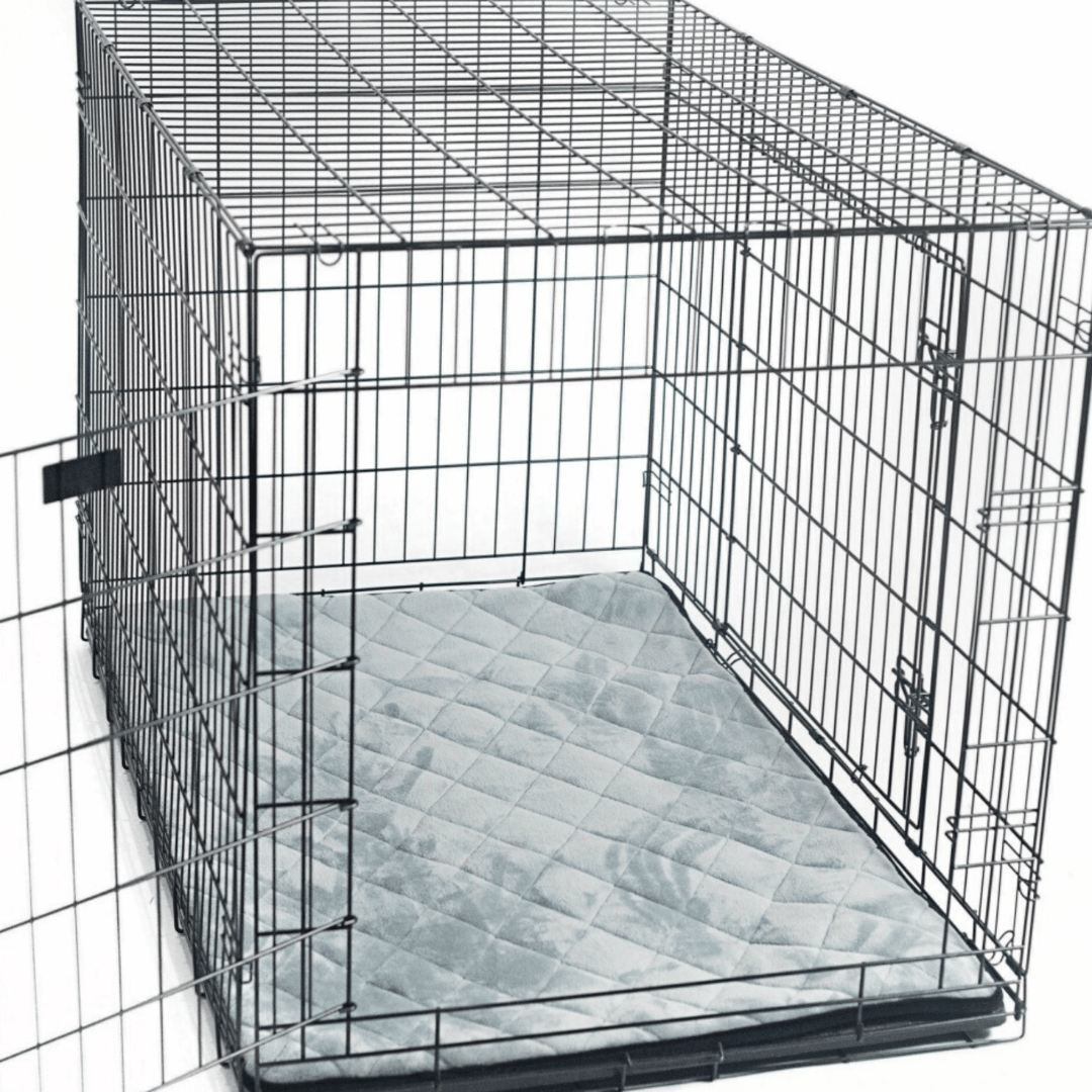 Crate Mat / Travel Bed in kennel Grey